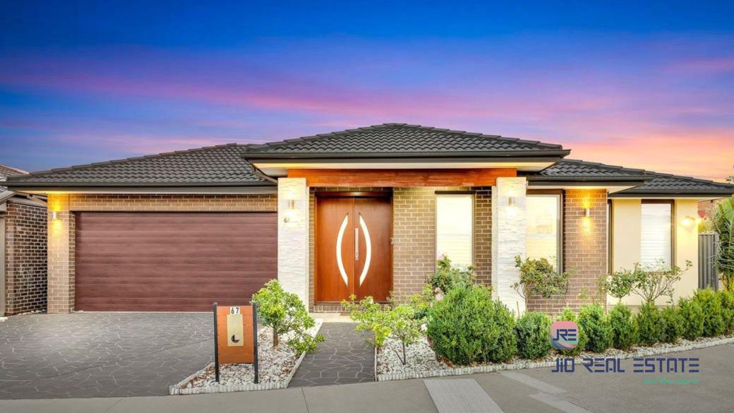 67 Diamond Parade, Cobblebank VIC